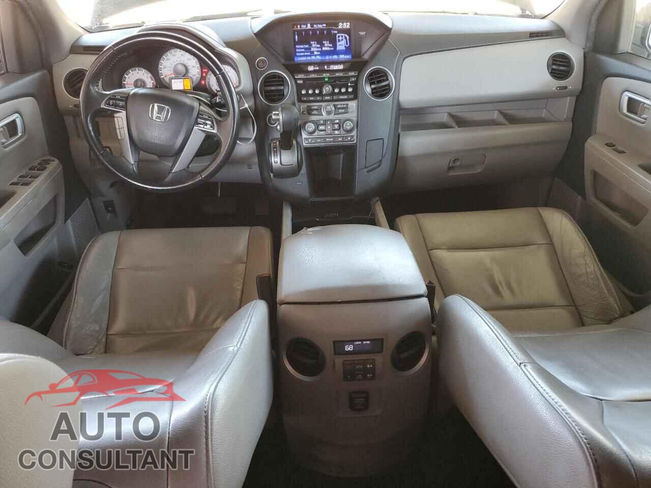 HONDA PILOT 2012 - 5FNYF4H59CB061071