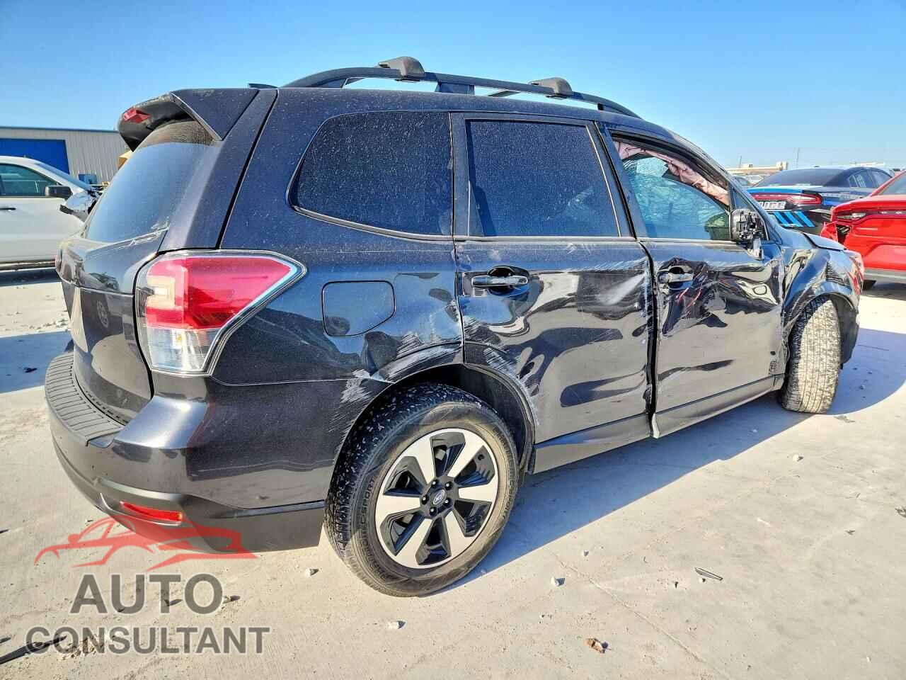 SUBARU FORESTER 2018 - JF2SJAEC2JH577633