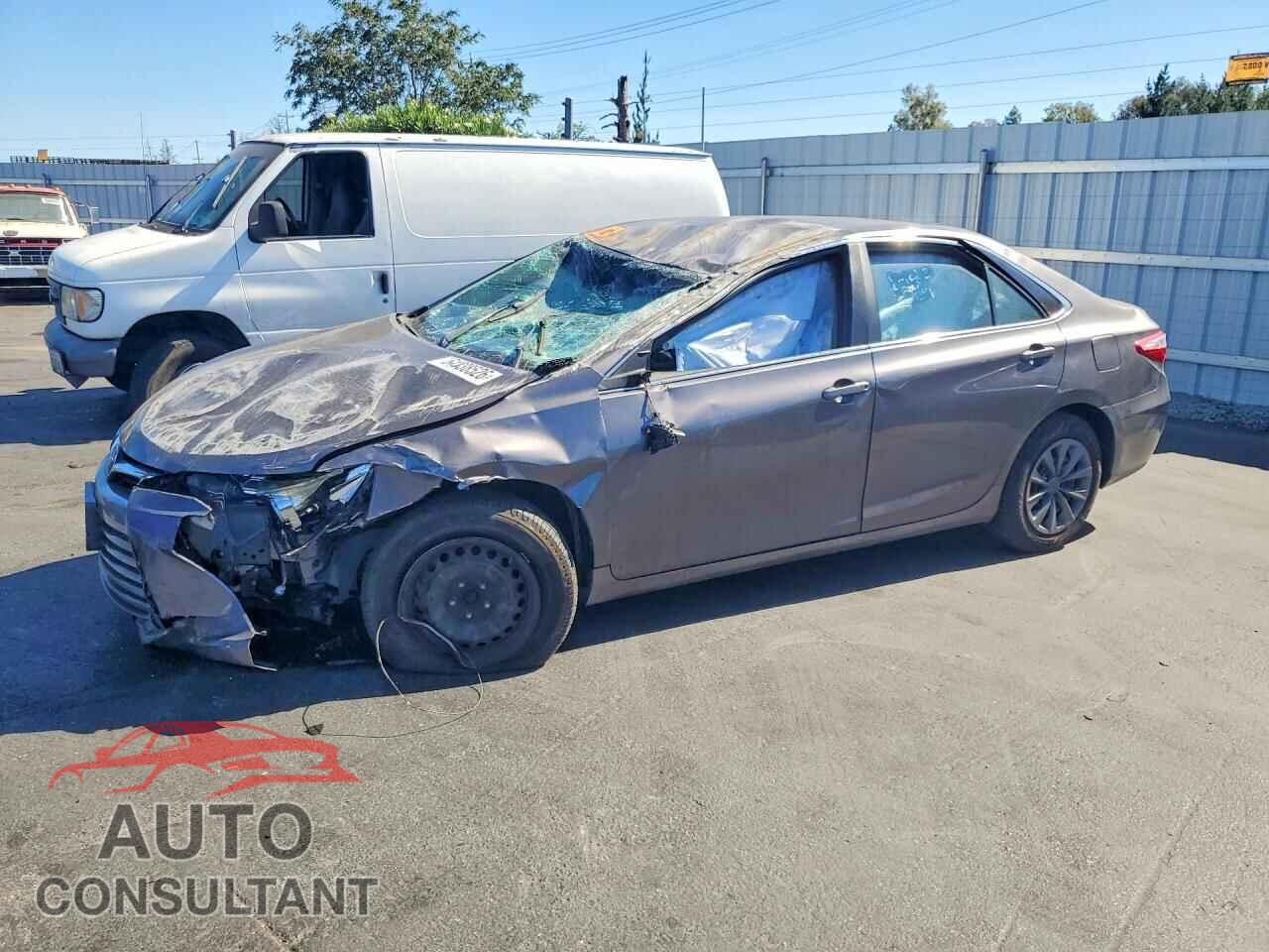 TOYOTA CAMRY 2015 - 4T4BF1FK7FR498643