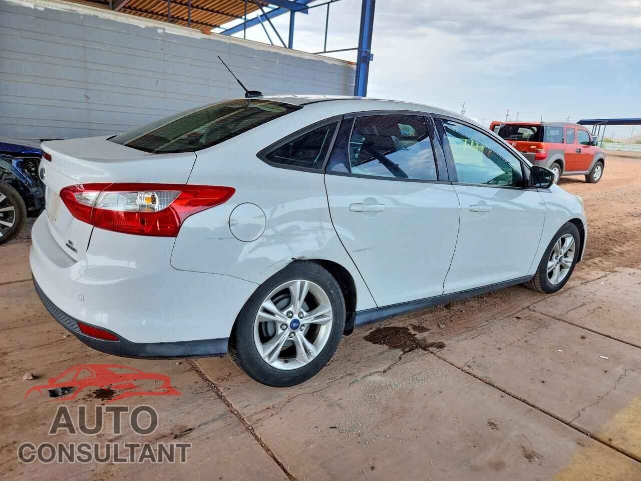 FORD FOCUS 2014 - 1FADP3F27EL382398