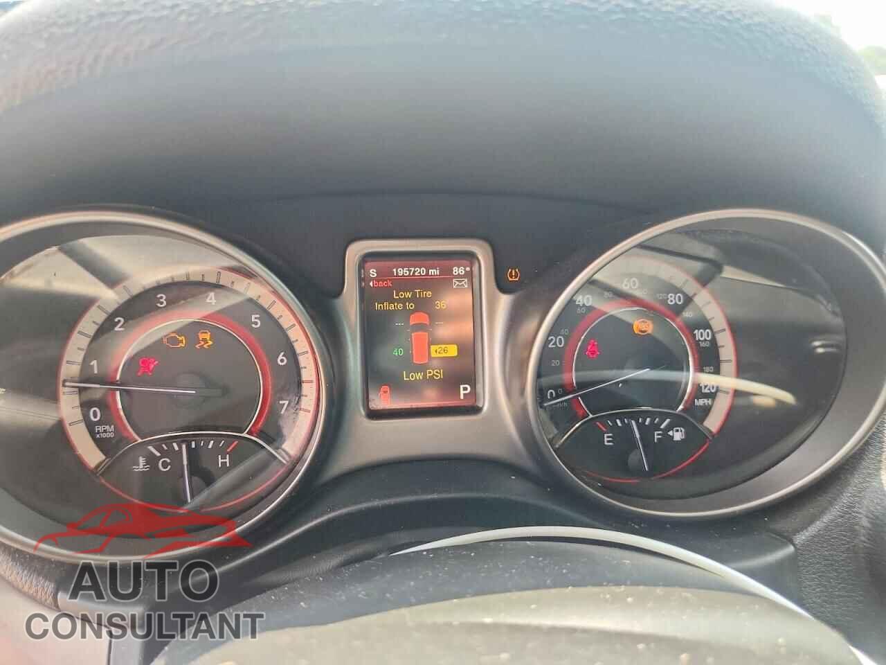 DODGE JOURNEY 2017 - 3C4PDCGB8HT673919