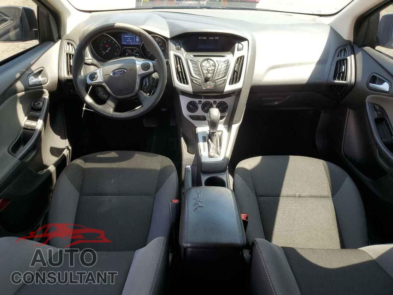 FORD FOCUS 2013 - 1FADP3K21DL374110