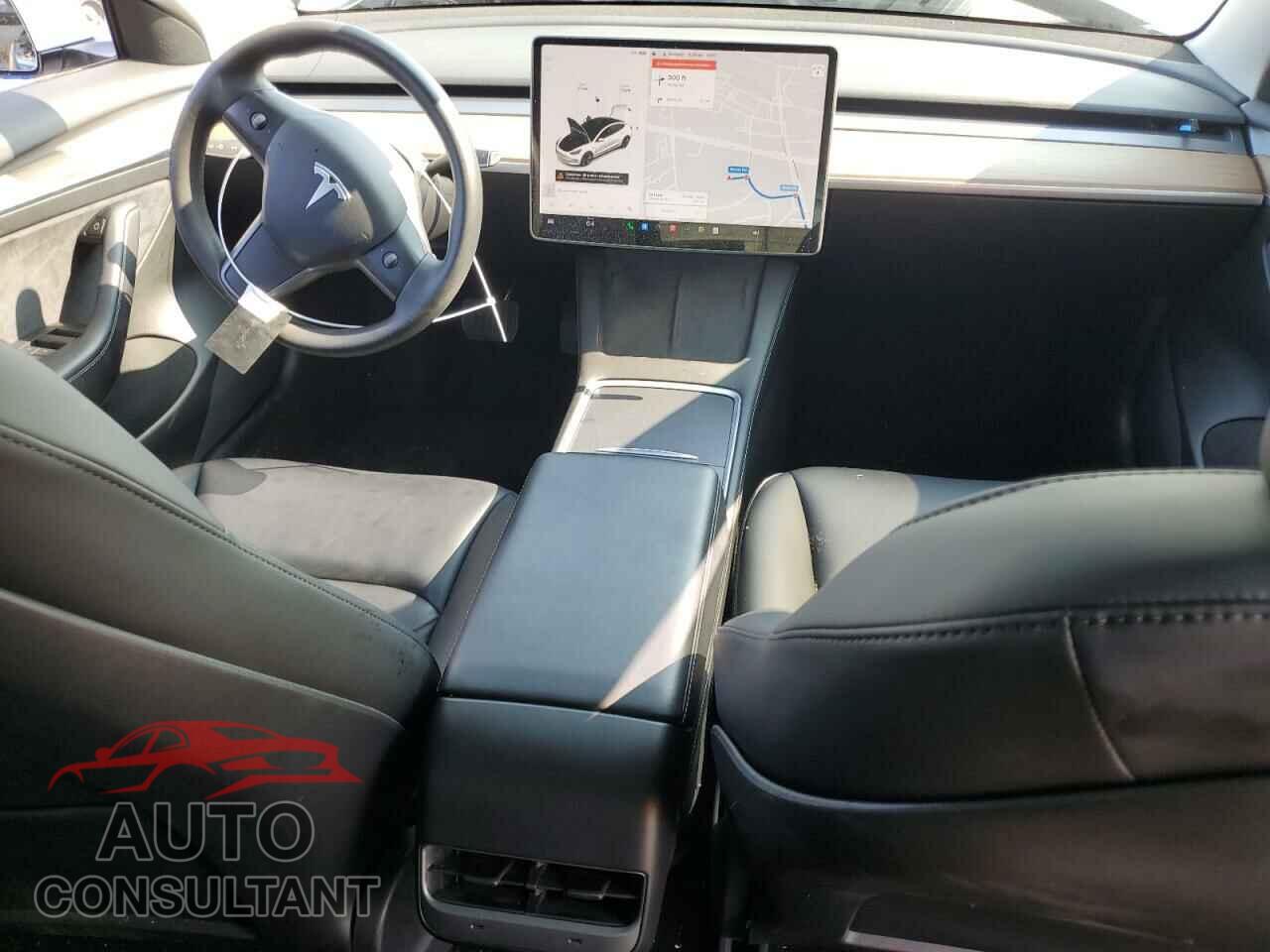 TESLA MODEL 3 2021 - 5YJ3E1EAXMF031639