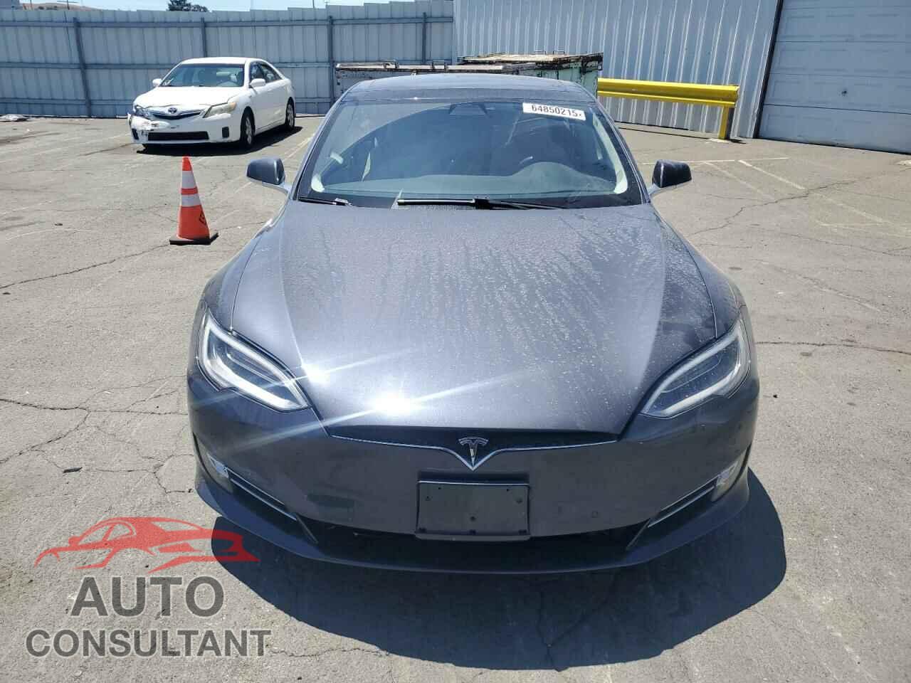 TESLA MODEL S 2016 - 5YJSA1E16GF170324