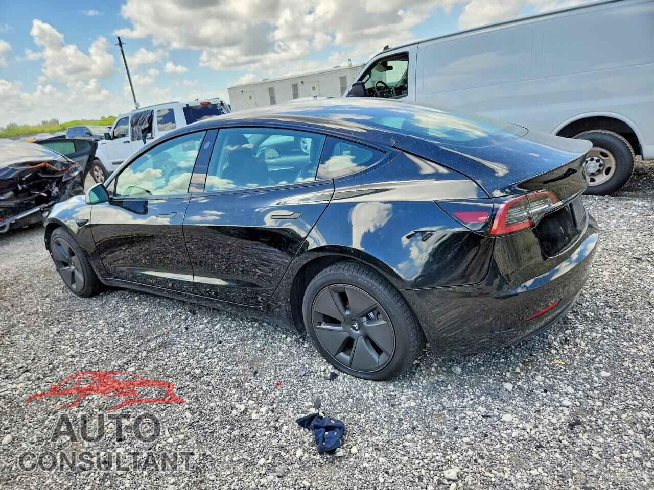 TESLA MODEL 3 2023 - 5YJ3E1EA4PF458903