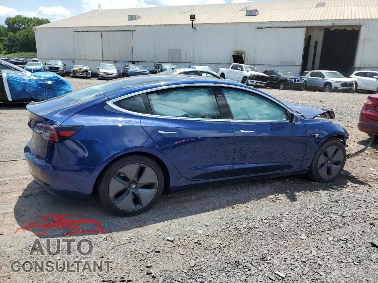 TESLA MODEL 3 2018 - 5YJ3E1EA9JF045964
