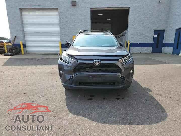 TOYOTA RAV4 2019 - JTMP1RFV8KD502513