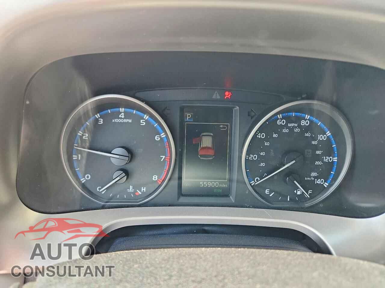 TOYOTA RAV4 2018 - JTMRFREV7JD228151