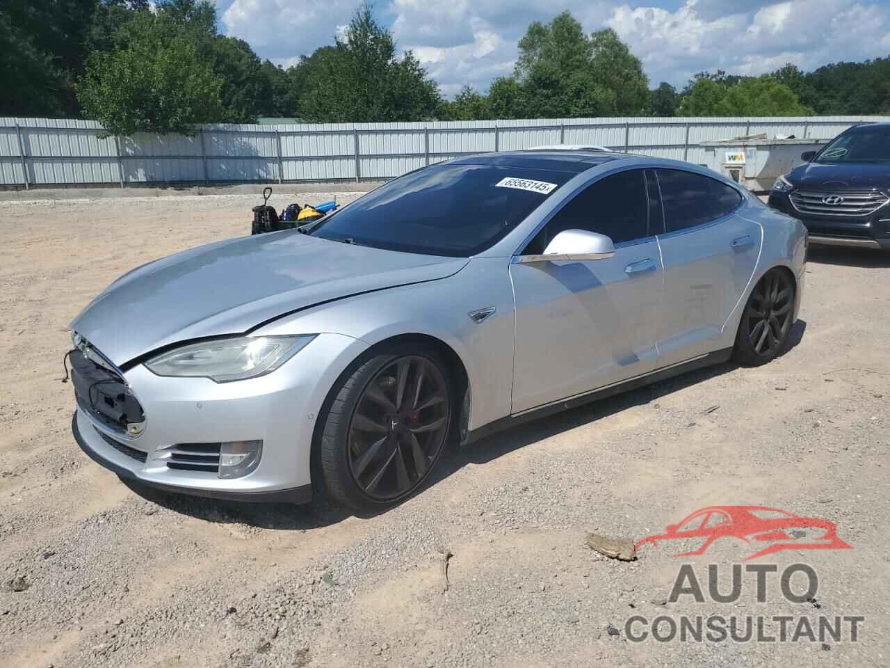 TESLA MODEL S 2014 - 5YJSA1H24EFP62404