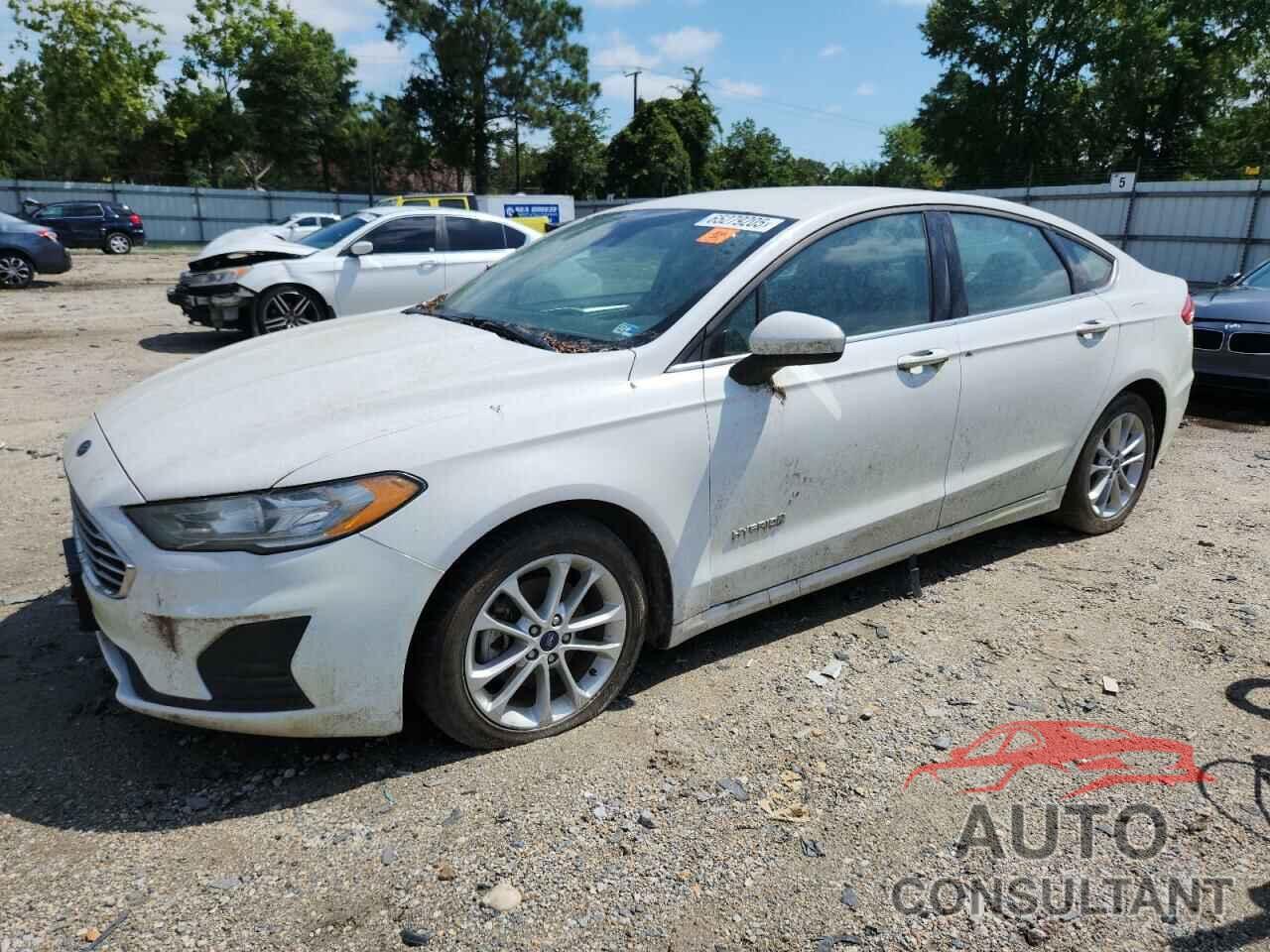 FORD FUSION 2019 - 3FA6P0LU7KR105776