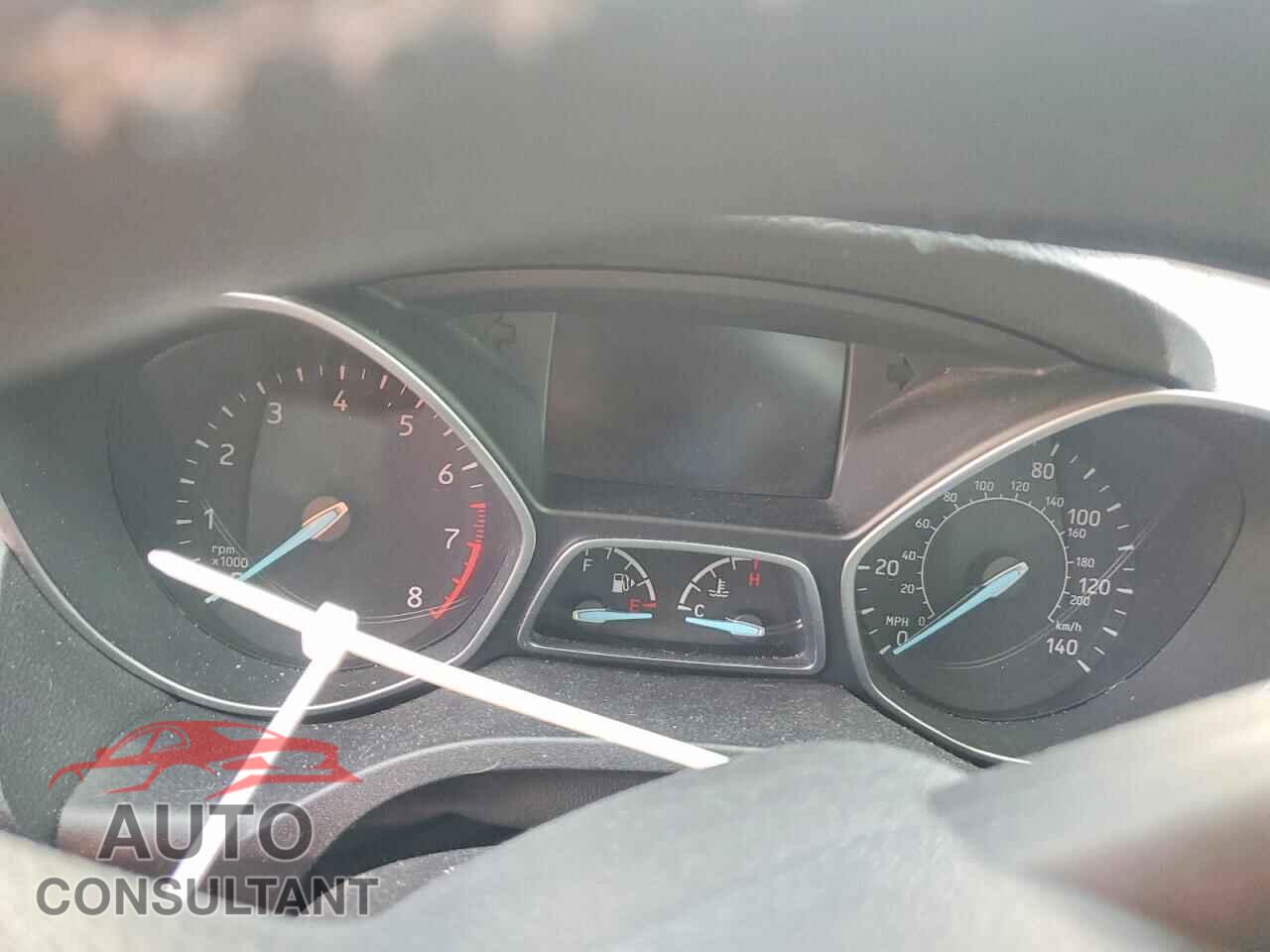 FORD ESCAPE 2017 - 1FMCU0GD0HUB86830
