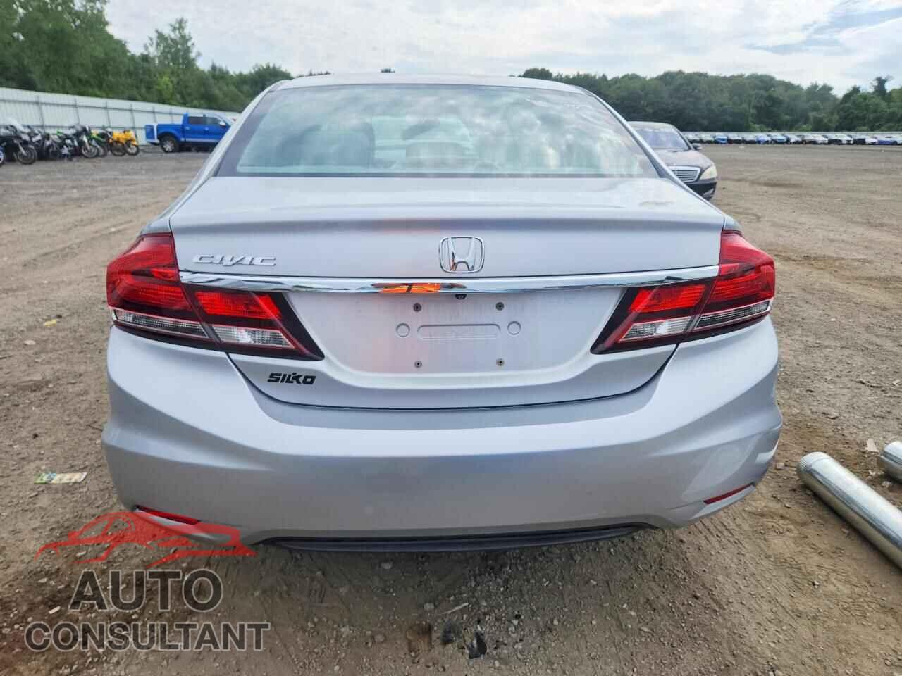 HONDA CIVIC 2013 - 2HGFB2F94DH566932