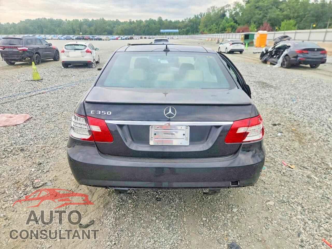 MERCEDES-BENZ E-CLASS 2012 - WDDHF5KB8CA607698