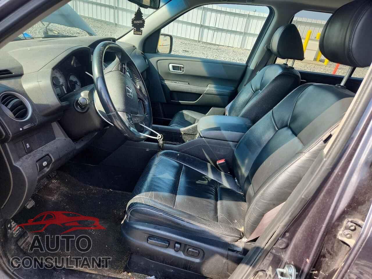 HONDA PILOT 2015 - 5FNYF4H50FB034376