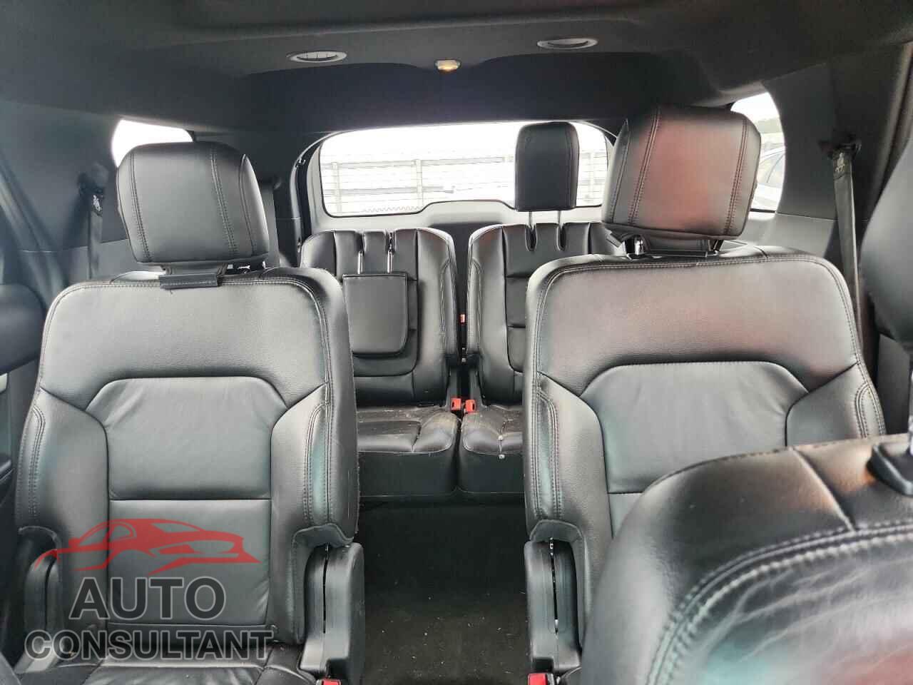 FORD EXPLORER 2016 - 1FM5K8D82GGB78519