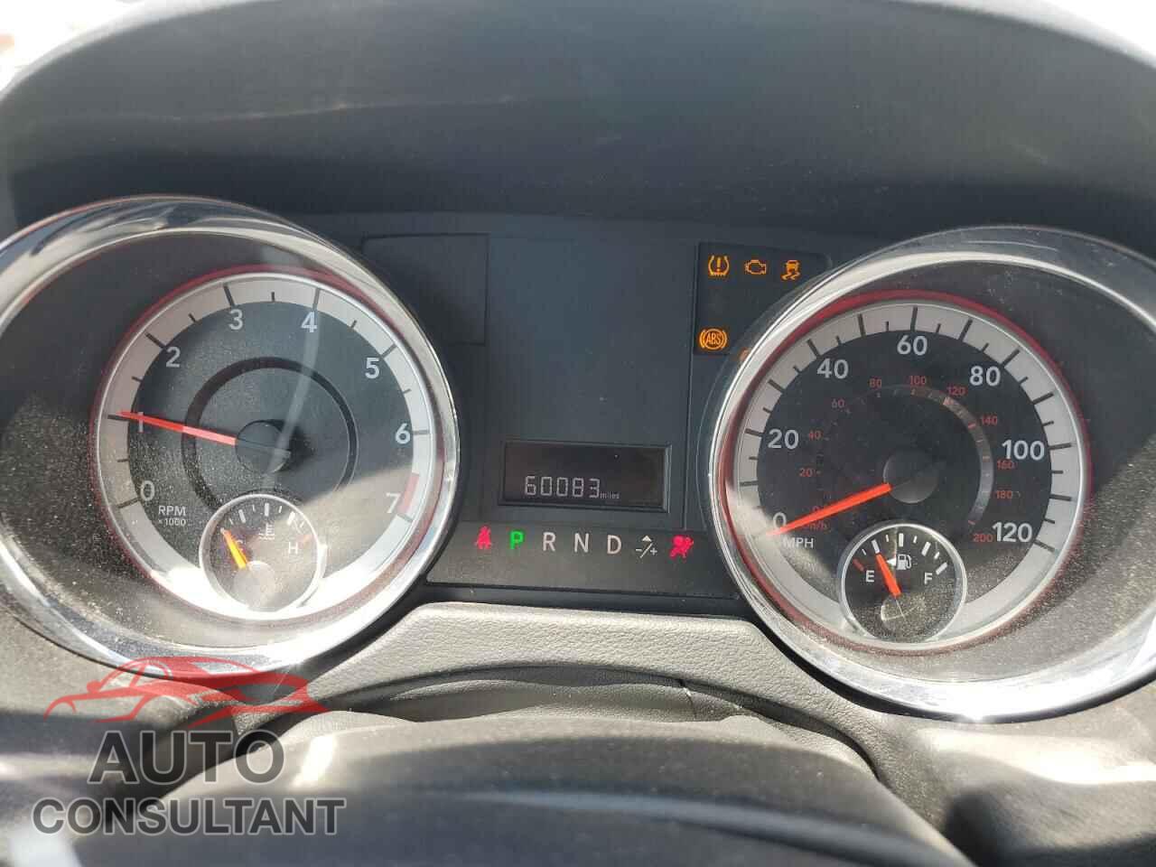 DODGE CARAVAN 2011 - 2D4RN4DG4BR731565