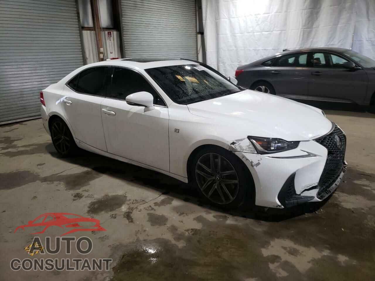 LEXUS IS 2019 - JTHC81D28K5034554