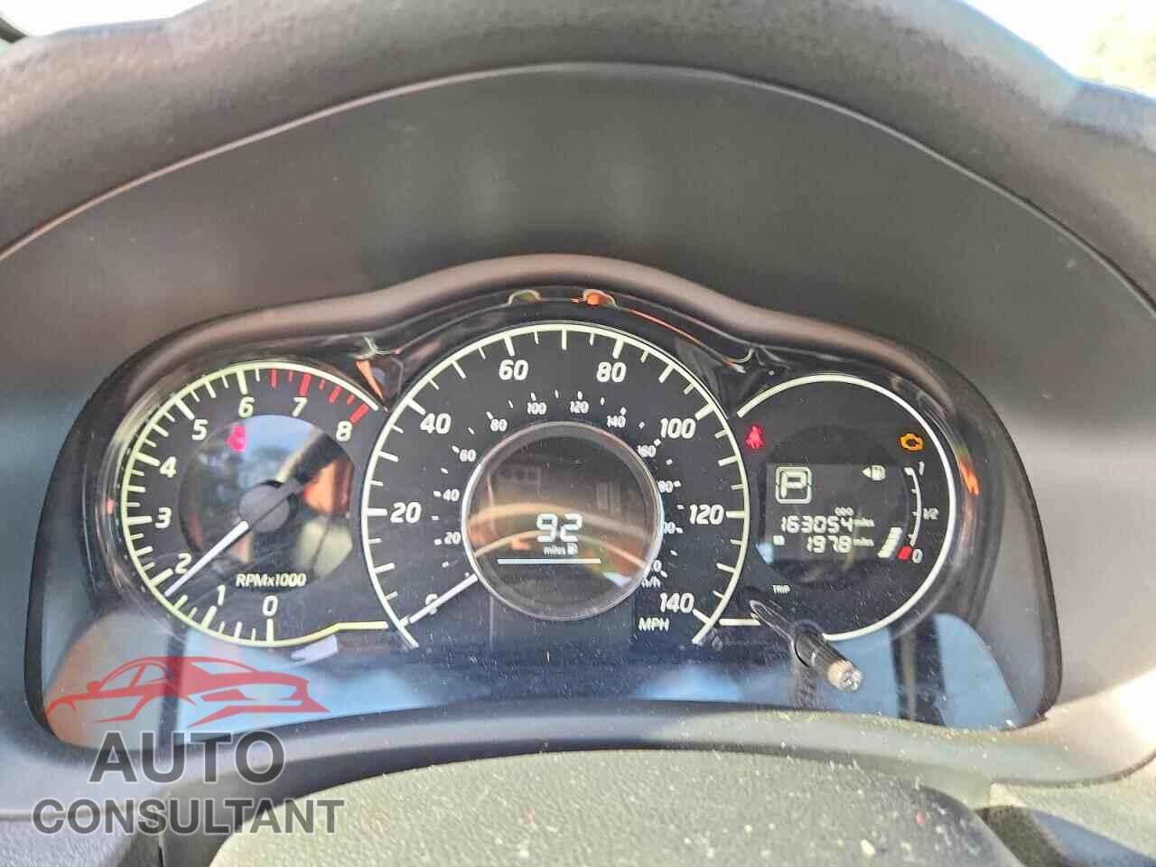 NISSAN VERSA 2017 - 3N1CE2CP3HL373134
