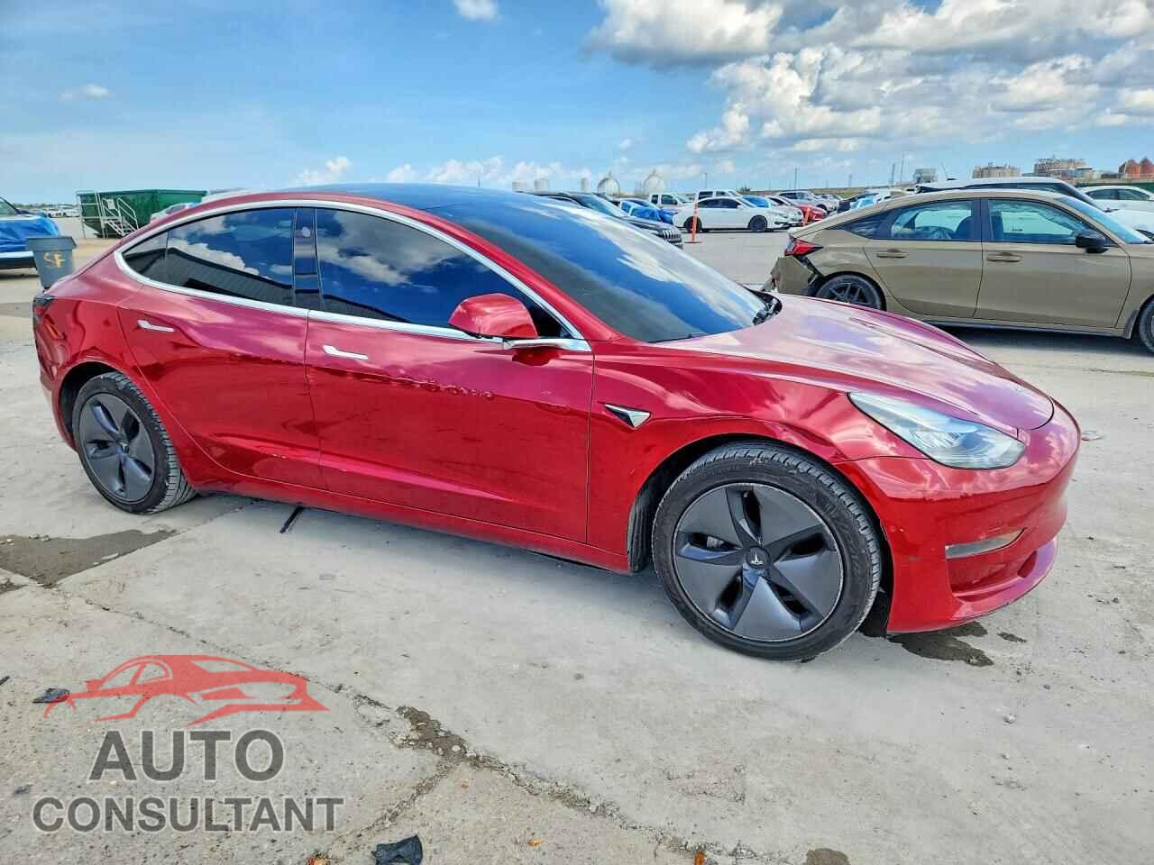 TESLA MODEL 3 2019 - 5YJ3E1EAXKF396528