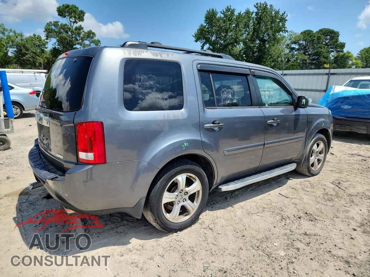 HONDA PILOT 2013 - 5FNYF4H66DB042374
