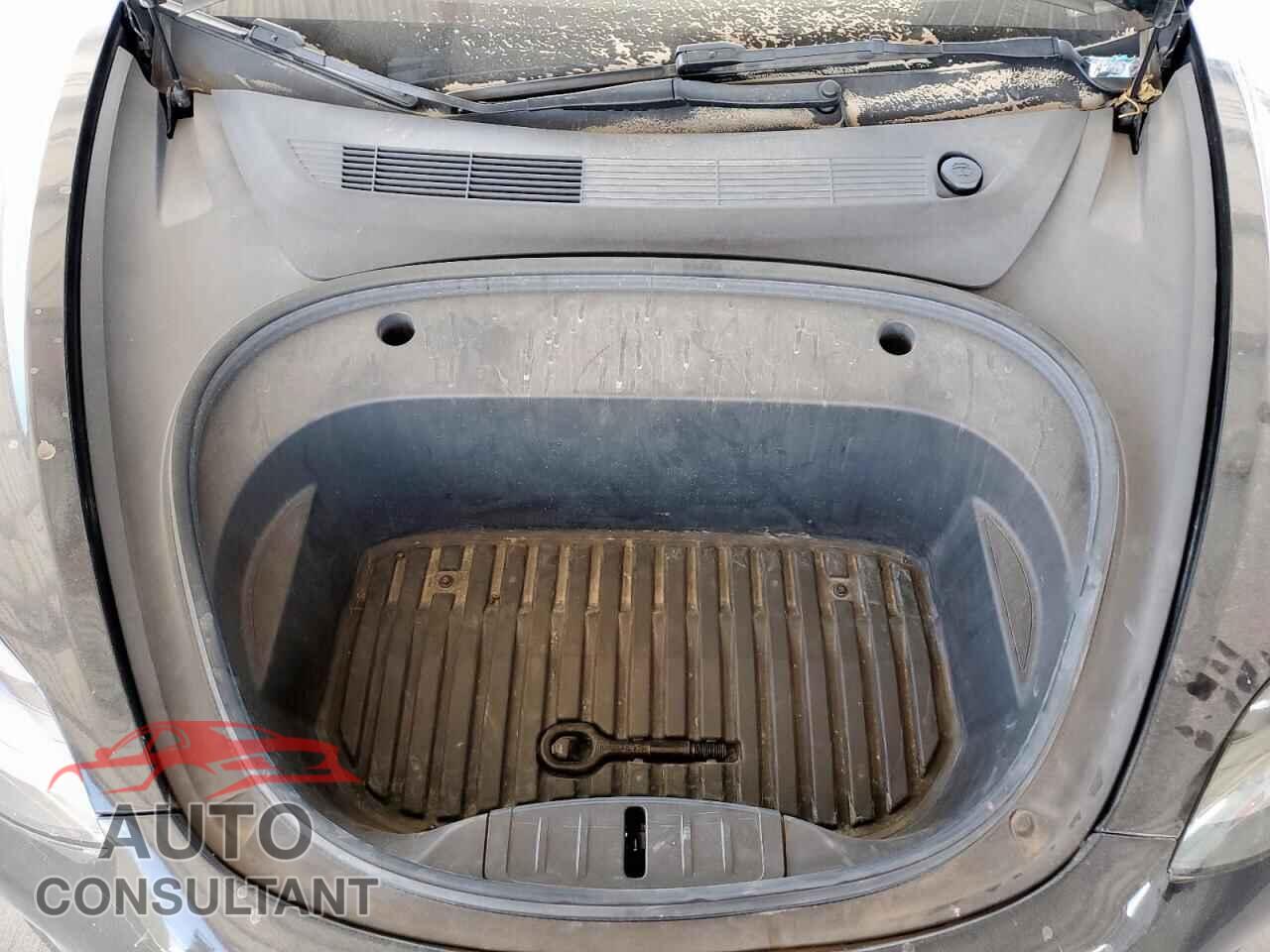 TESLA MODEL 3 2023 - 5YJ3E1EA4PF438974