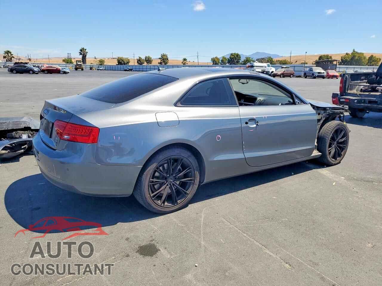AUDI A5 2014 - WAULFAFR1EA060911