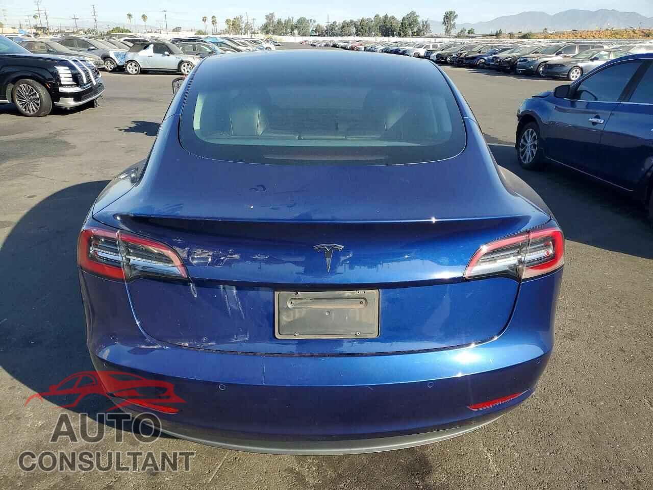 TESLA MODEL 3 2022 - 5YJ3E1EA4NF142947