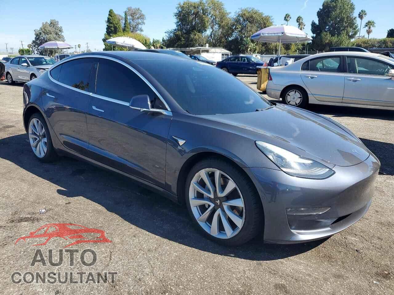 TESLA MODEL 3 2020 - 5YJ3E1EB7LF712025