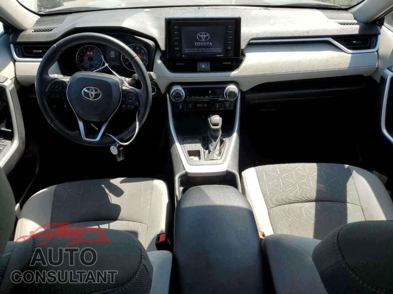 TOYOTA RAV4 2021 - 2T3P1RFVXMC246897