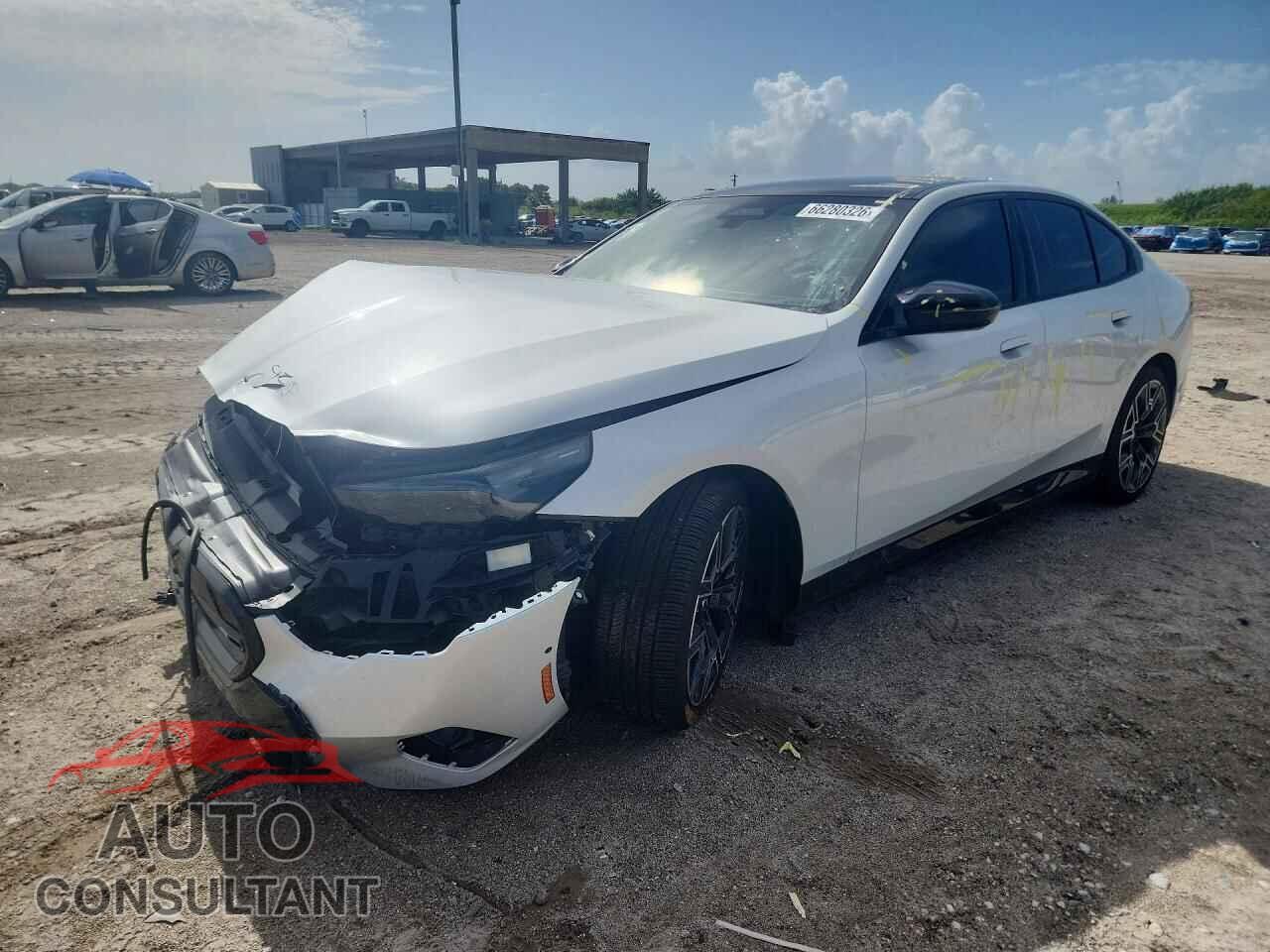 BMW ALL OTHER 2025 - WBY43FK08SCW02461