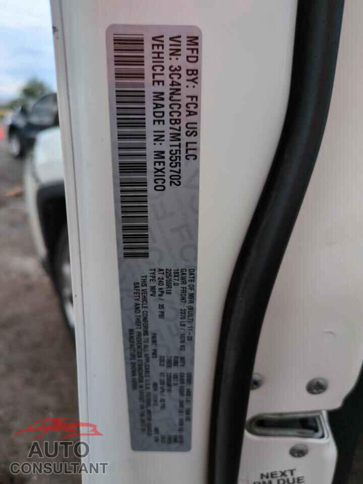 JEEP COMPASS 2021 - 3C4NJCCB7MT555702