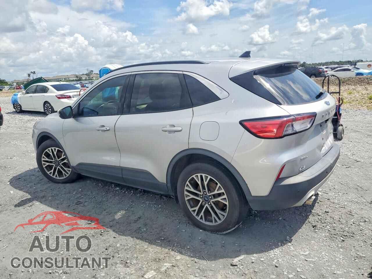FORD ESCAPE 2020 - 1FMCU0H63LUA68909