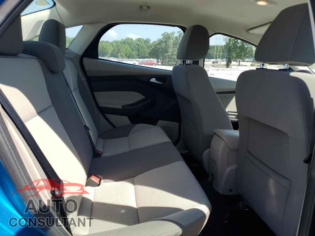 FORD FOCUS 2013 - 1FADP3F2XDL216875