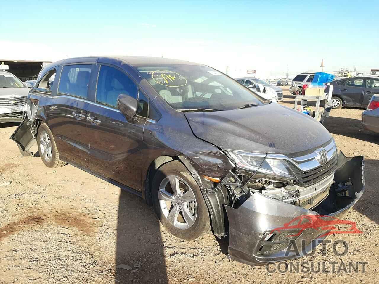 HONDA ODYSSEY 2018 - 5FNRL6H73JB026372