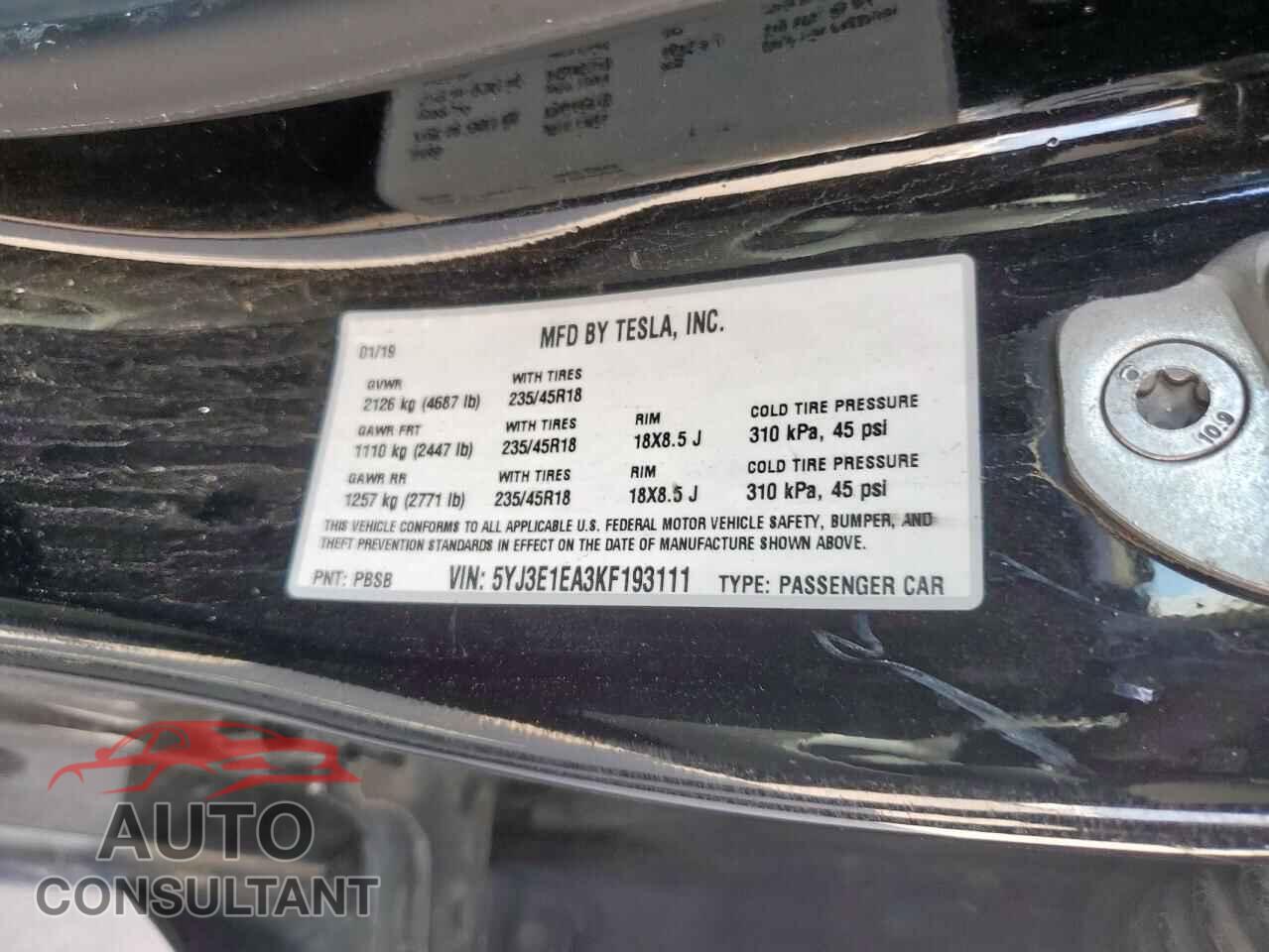 TESLA MODEL 3 2019 - 5YJ3E1EA3KF193111