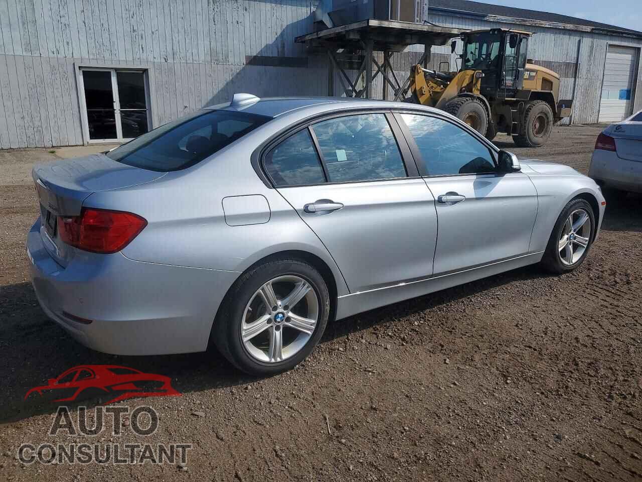 BMW 3 SERIES 2015 - WBA3B3C5XFF548476