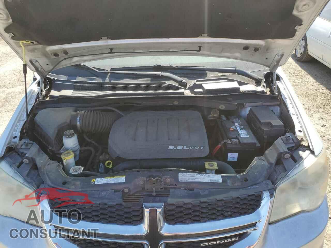DODGE CARAVAN 2011 - 2D4RN3DG6BR755814