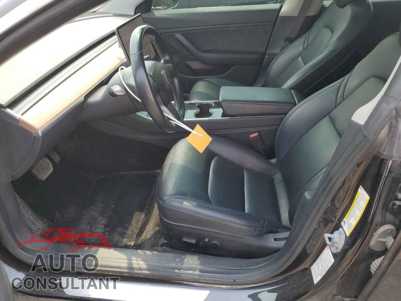 TESLA MODEL 3 2018 - 5YJ3E1EB7JF107306