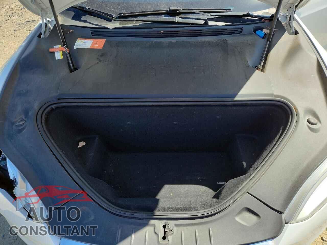TESLA MODEL S 2016 - 5YJSA1E29GF168818