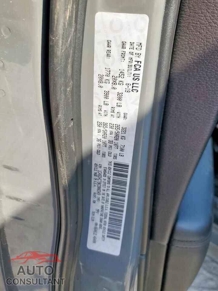 DODGE DURANGO 2019 - 1C4SDHCT9KC806549