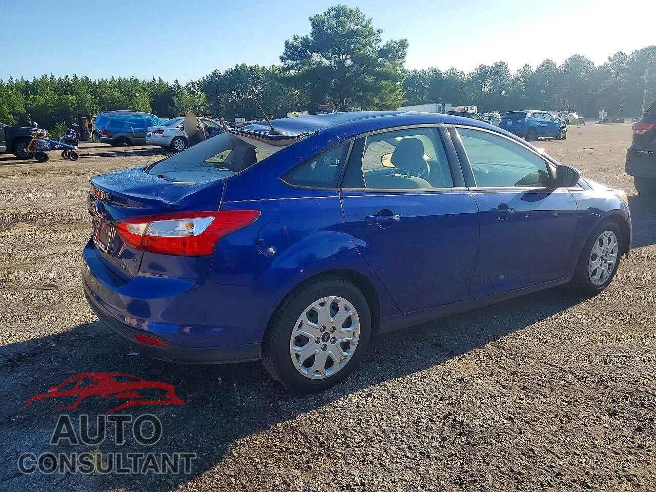 FORD FOCUS 2012 - 1FAHP3F23CL335609