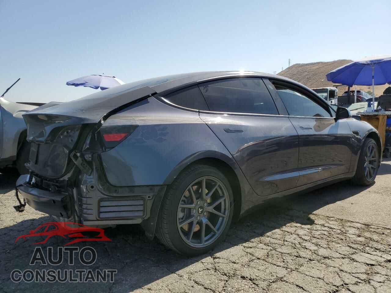 TESLA MODEL 3 2023 - 5YJ3E1EA1PF568579