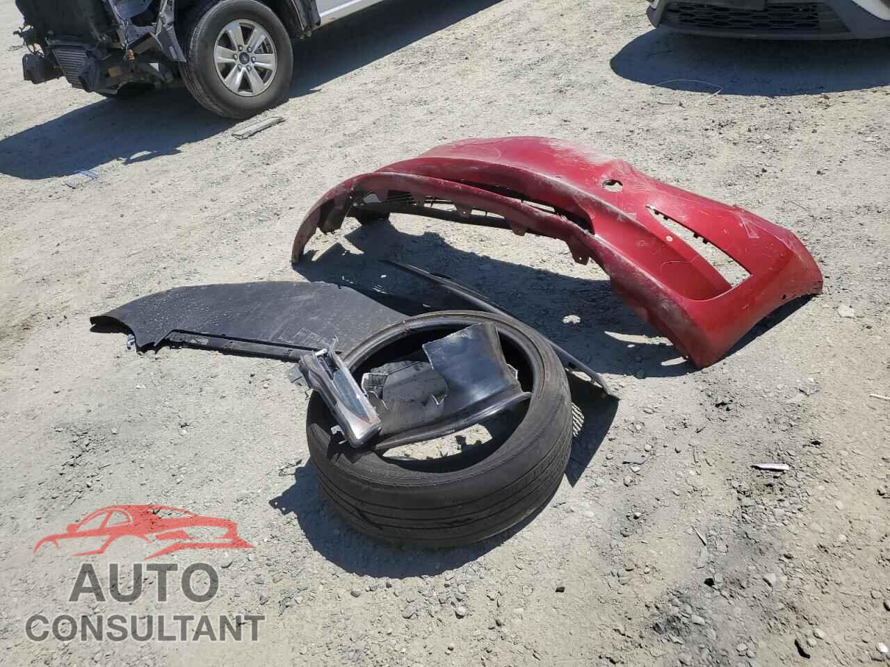 TESLA MODEL 3 2018 - 5YJ3E1EA2JF040105
