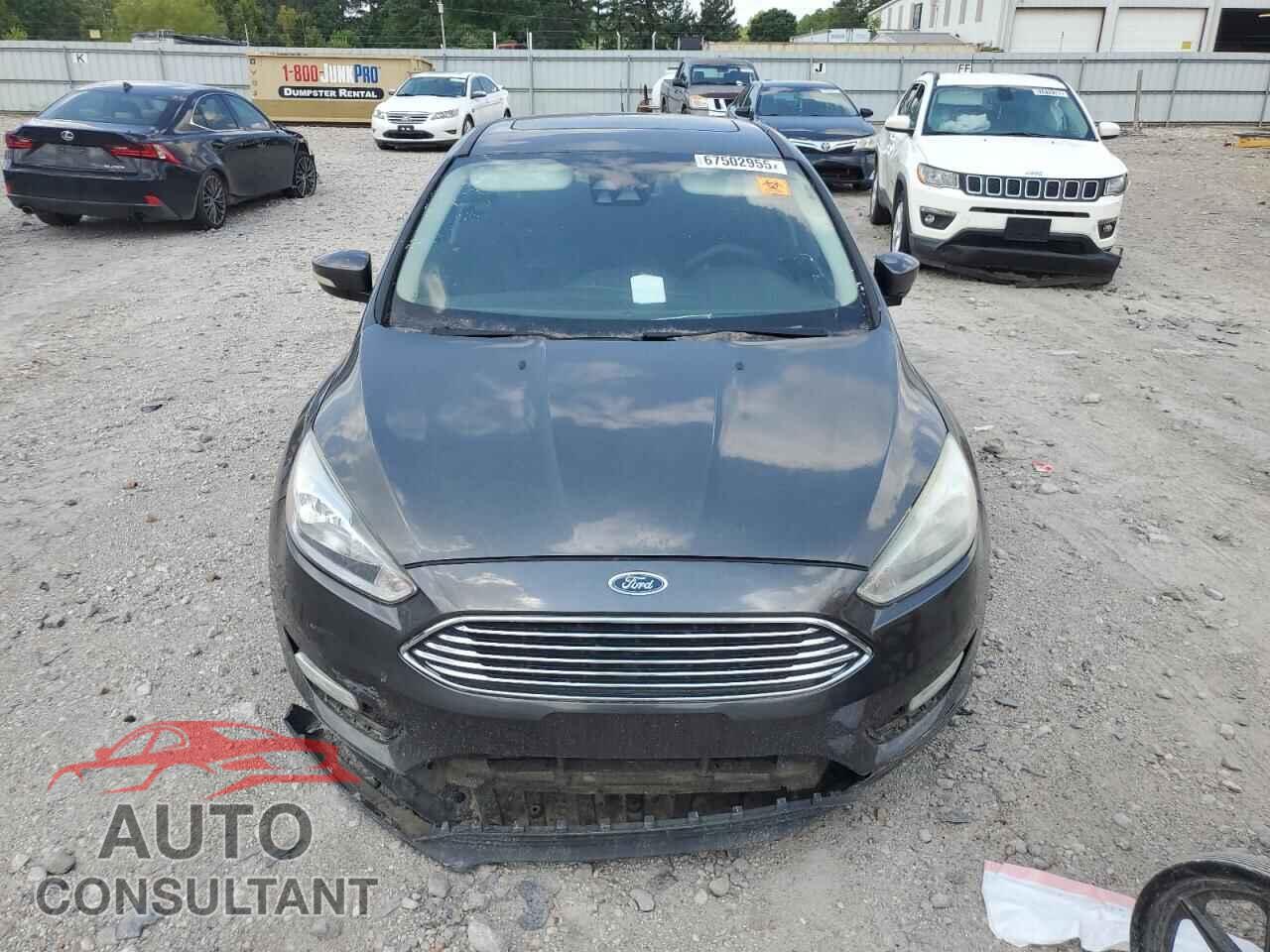 FORD FOCUS 2017 - 1FADP3J22HL298100