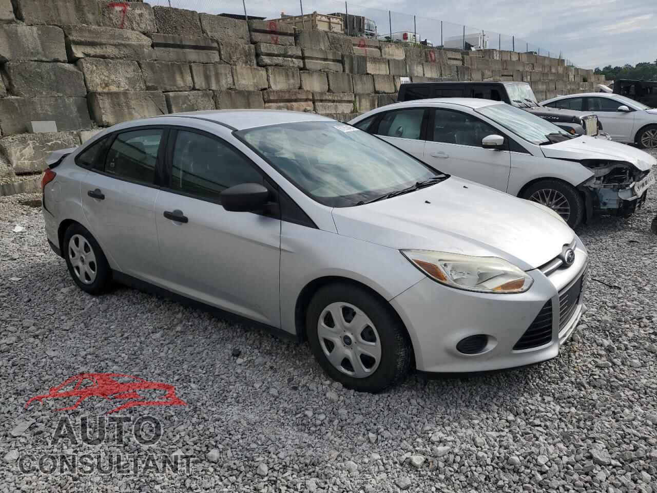 FORD FOCUS 2014 - 1FADP3E27EL388963