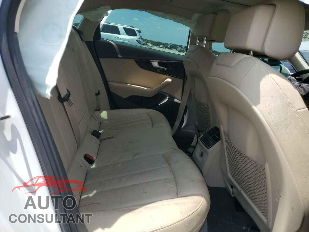 AUDI A4 2018 - WAUDNAF40JA123762