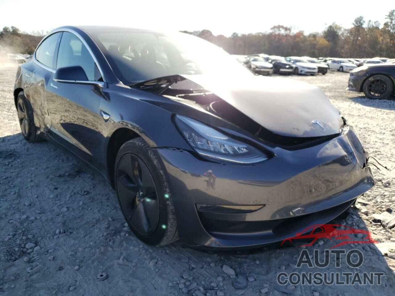TESLA MODEL 3 2019 - 5YJ3E1EB3KF493725