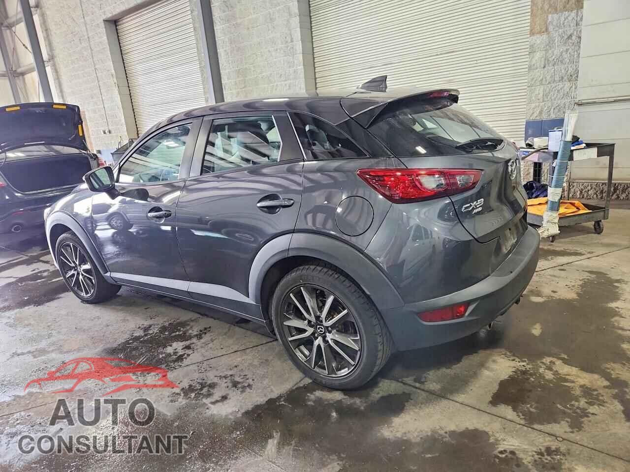 MAZDA CX-3 2017 - JM1DKFC70H0171690