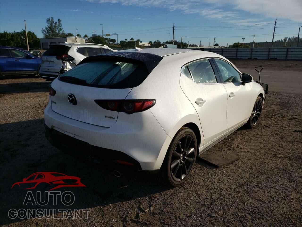 MAZDA 3 2020 - JM1BPANM2L1171014