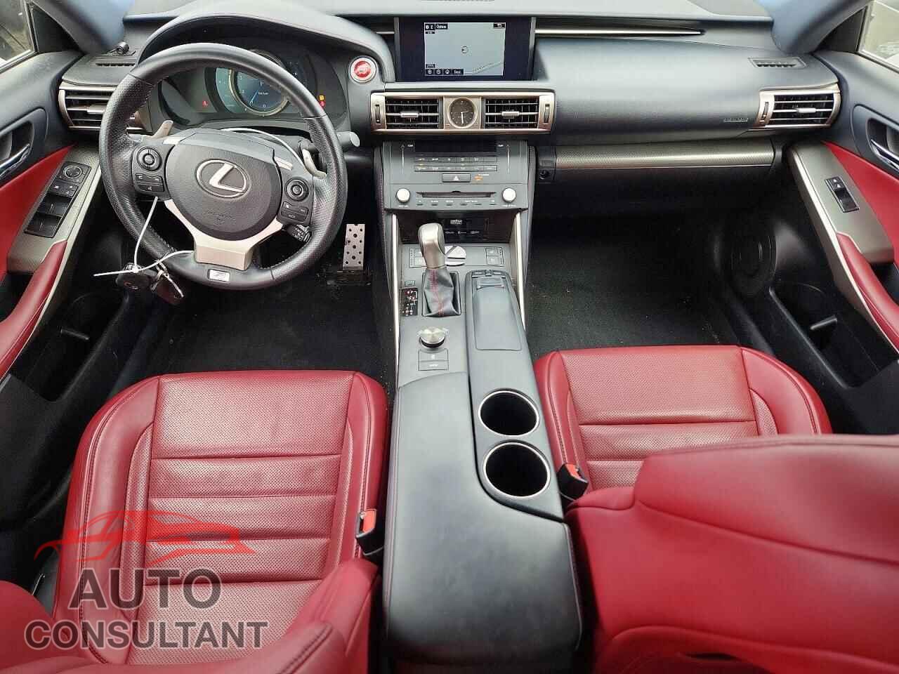LEXUS IS 2016 - JTHBE1D28G5024649
